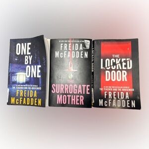 Freida McFadden 3 Books! One By One The Surrogate Mother & The Locked Door